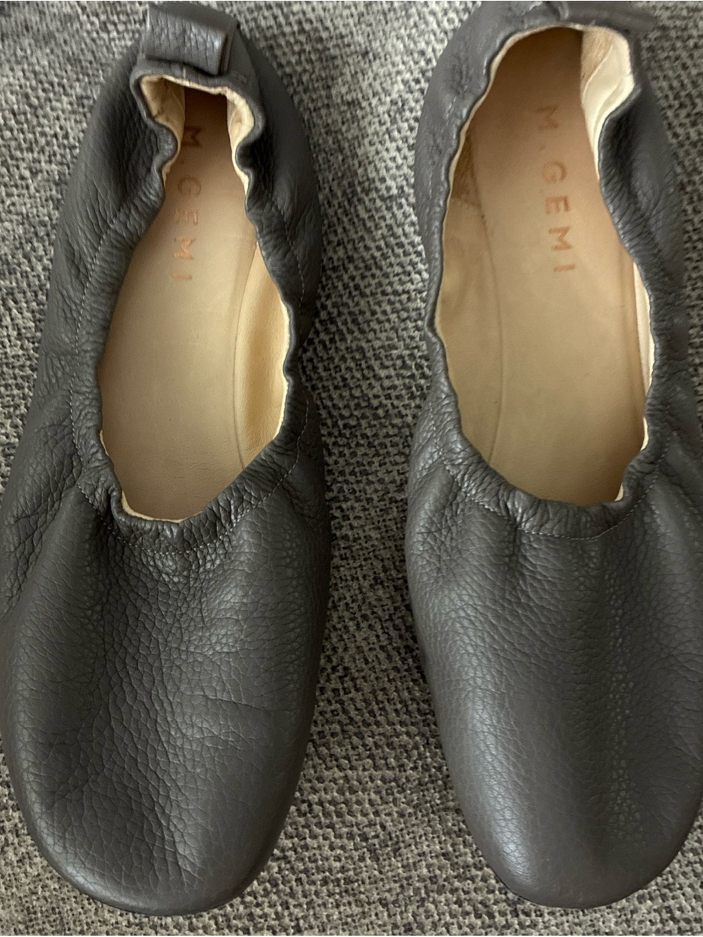 M.Gemi Womens Grey Pebbled Leather Casual Ballet Flat Elastic Trim EU37.5/US 7